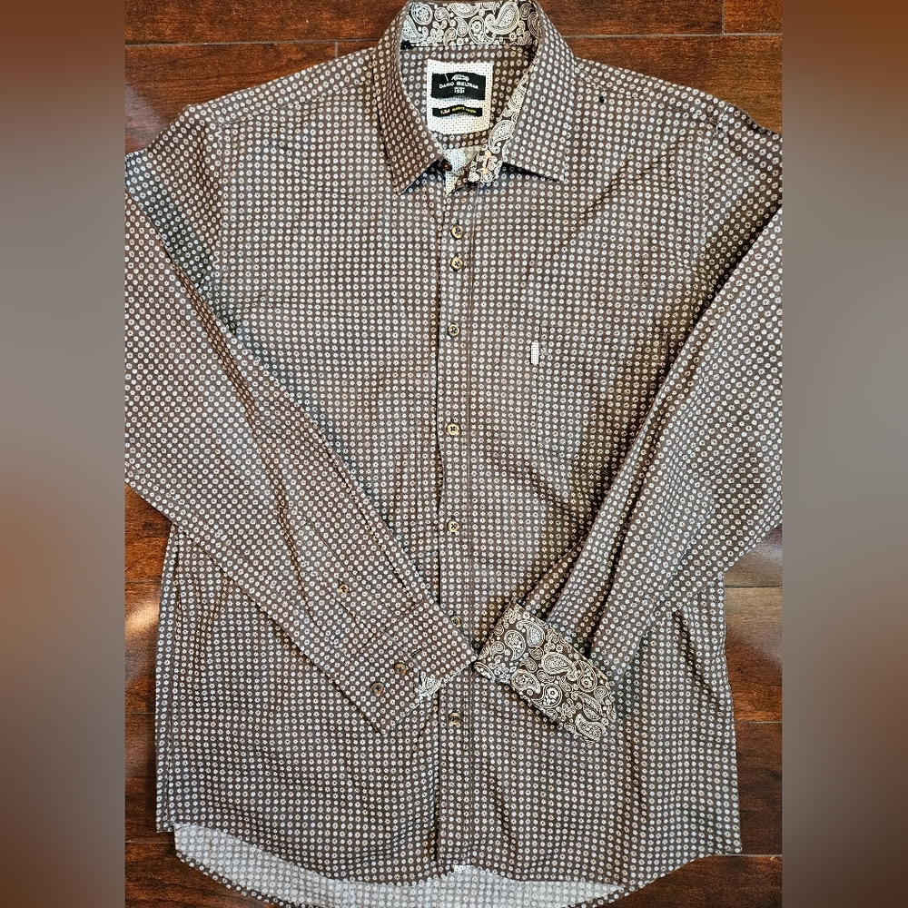 Dario Beltran Brown and White Patterned Shirt